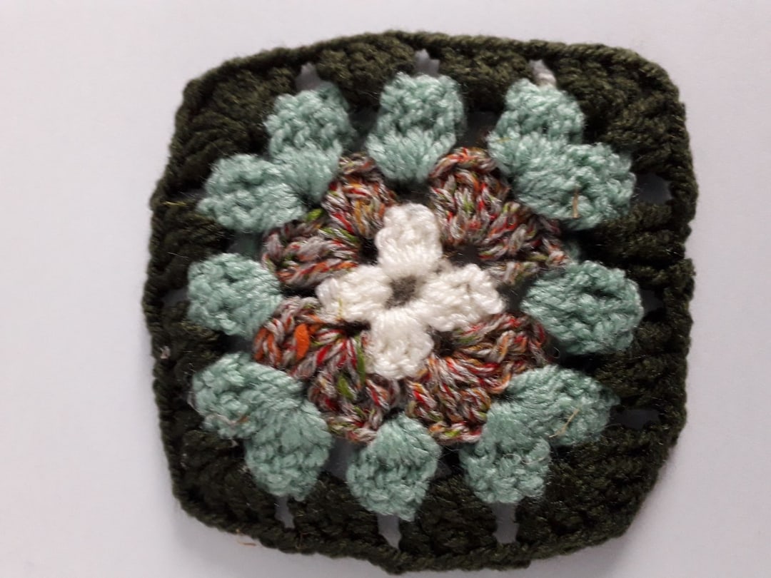 Crochet a Granny Square
