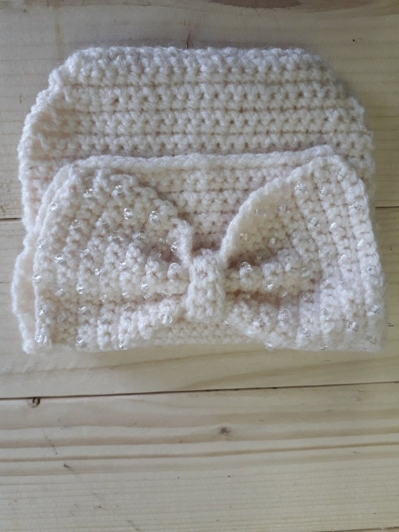 Crochet a Beaded Bow Pocket
